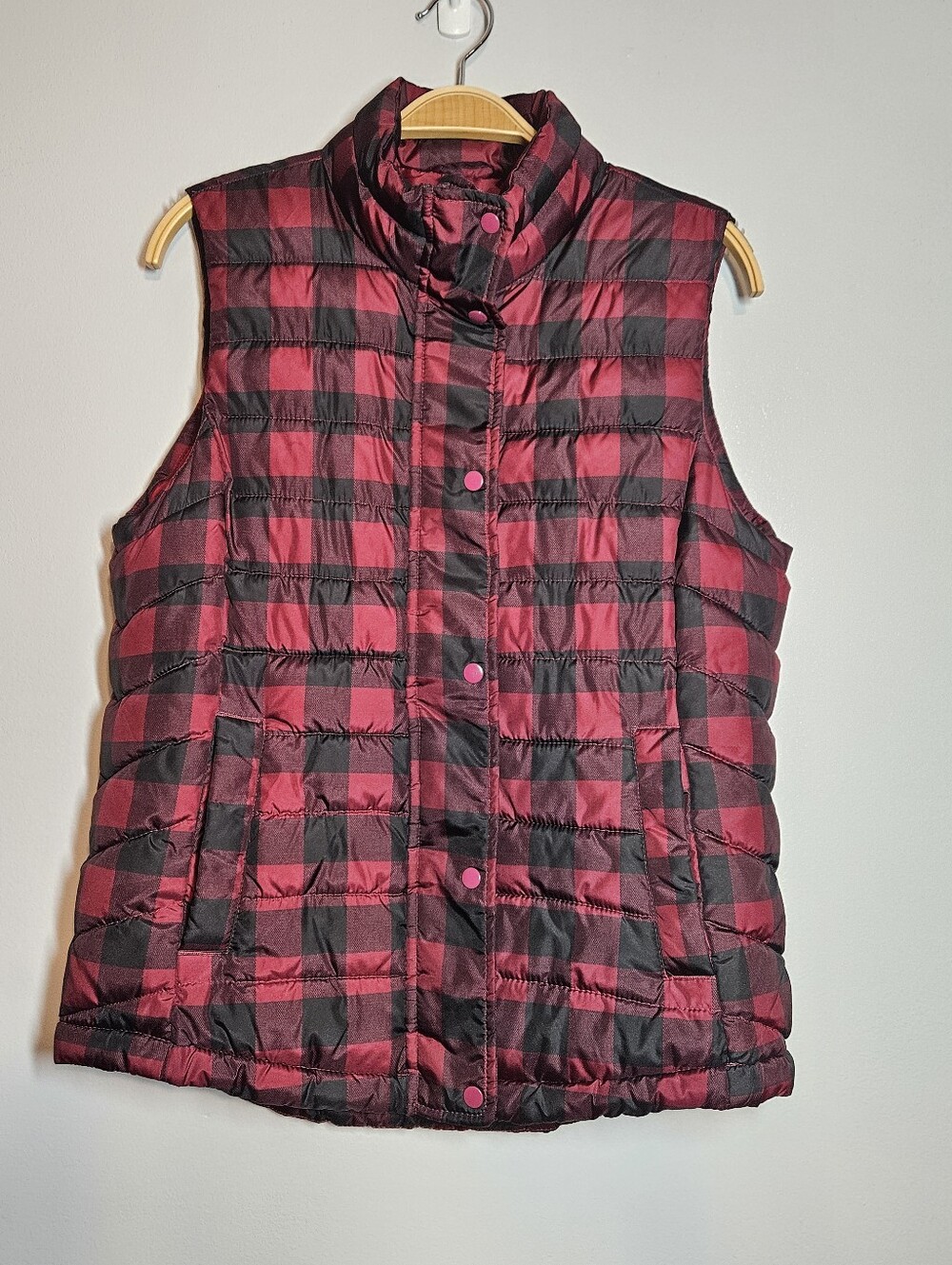 Gap Buffalo Plaid Insulated Puffer Vest, Sz M